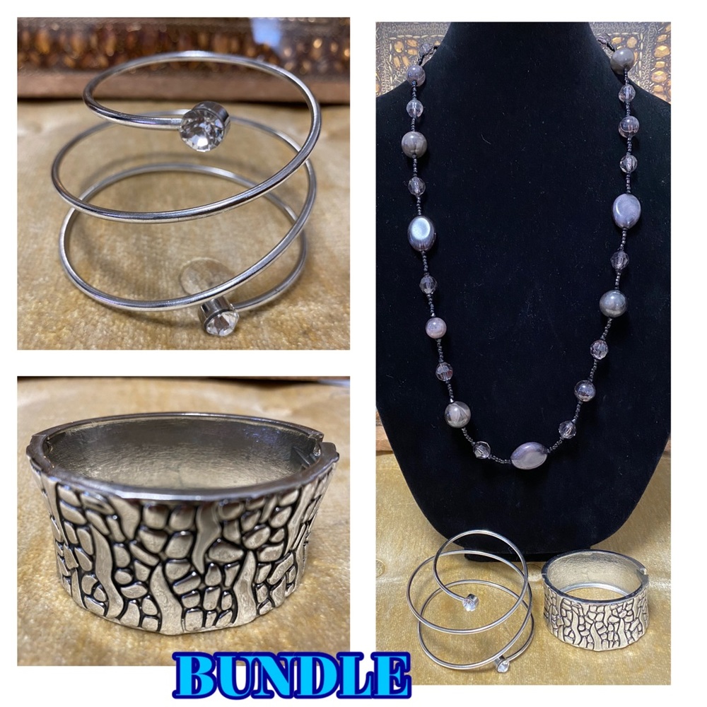 FASHION JEWELRY BUNDLE